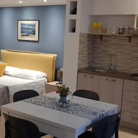 Monolocale 3 Lungomare Hopps Apartment *